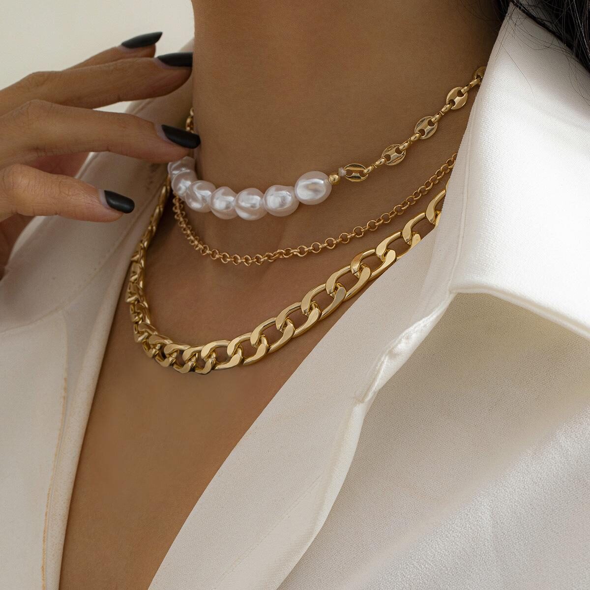 Collares