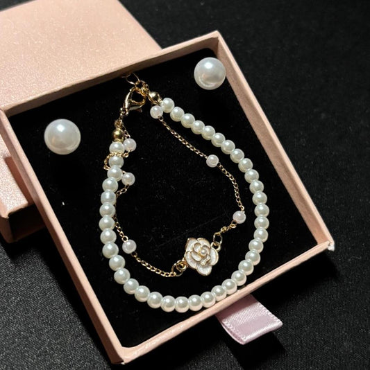 VINTAGE WHITE